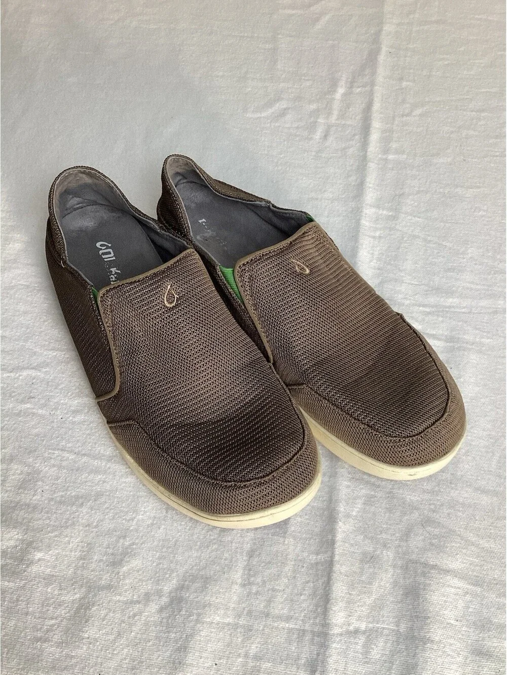 OluKai Nohea Mesh Slip On Men Size 12 US Light Brown Casual Shoes Sneakers